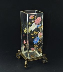 画像1: 【BACCARAT】バカラ　菊文エナメル彩角形花器