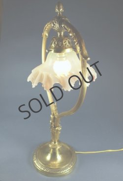 画像2: 美しいシェードとブロンズのテーブルランプ