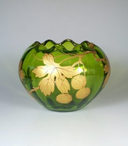 画像1: 【BACCARAT】バカラ　プラタナス文金彩緑色花瓶（球形）
