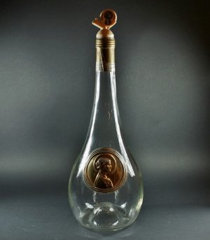 画像: 【LALIQUE】ルネ・ラリック　Clos Sainte-Odile 巨大なボトル