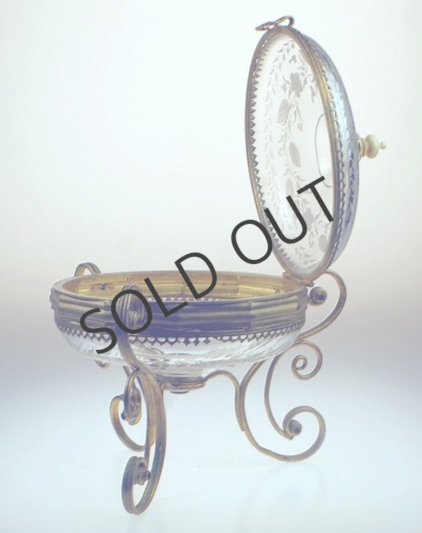 画像4: グラヴュールが美しい脚付き小箱  (4)